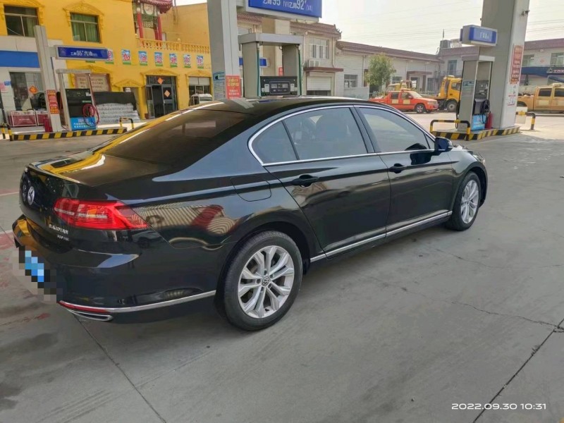 保定16年大众迈腾4