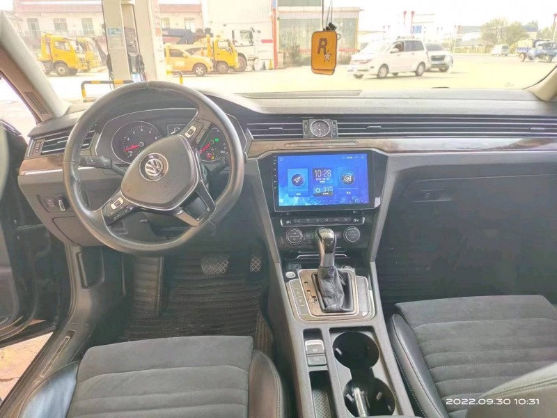 保定16年大众迈腾7