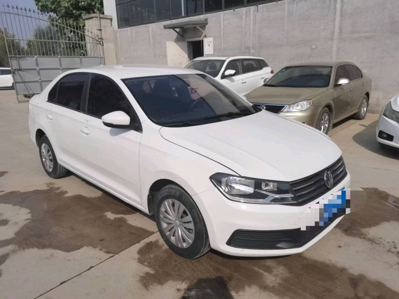 保定17年大众桑塔纳3