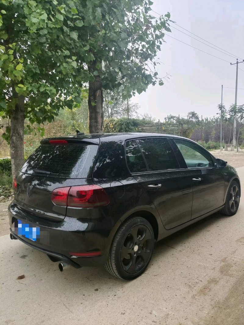 保定12年大众高尔夫5