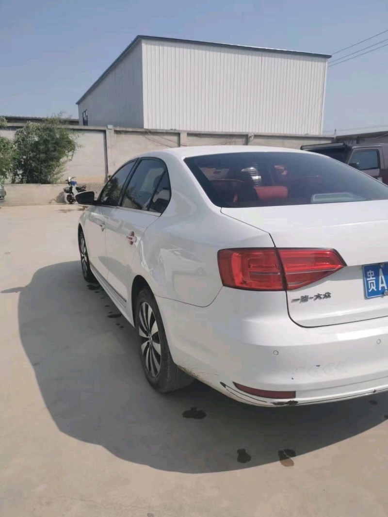 保定18年大众速腾4