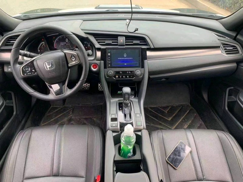 枣庄22年本田思域9