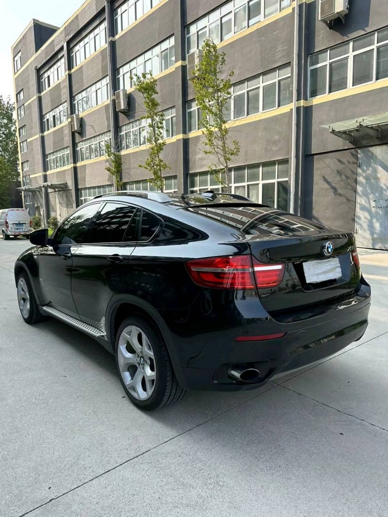 徐州16年宝马X68