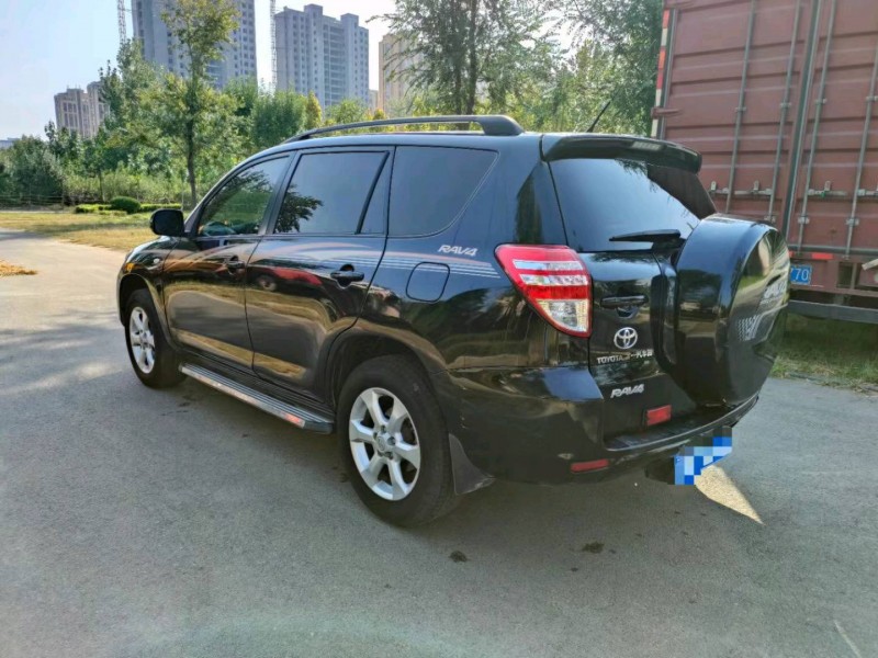 枣庄13年丰田RAV4荣放8