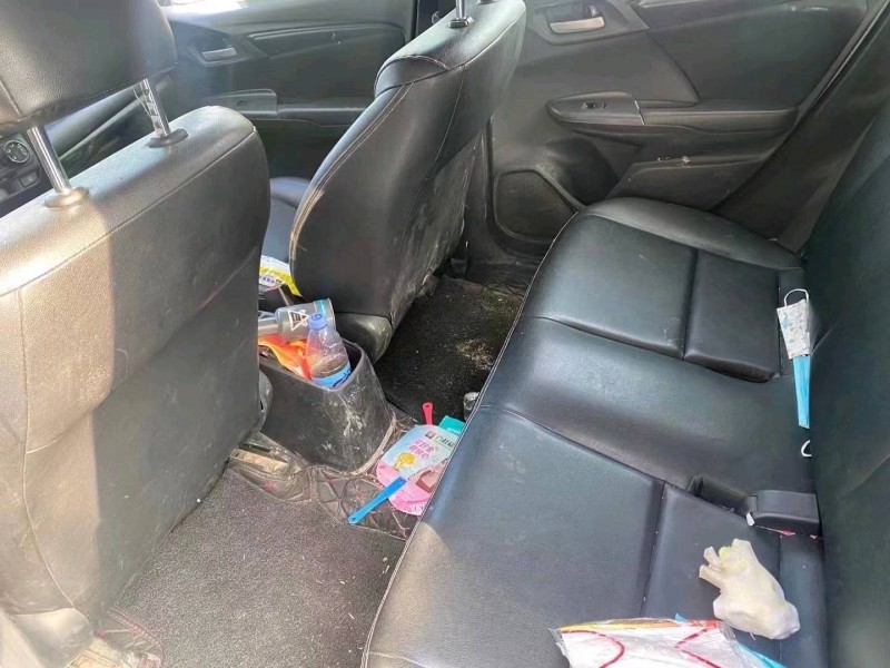 东营19年本田飞度5