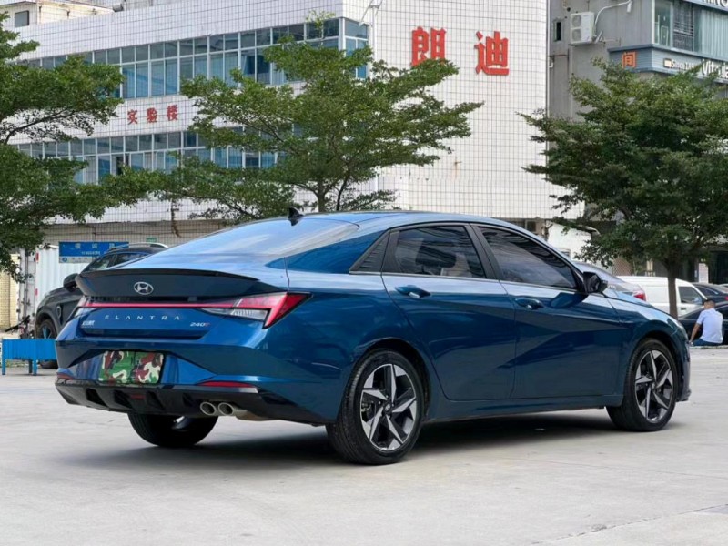 东莞21年现代伊兰特8