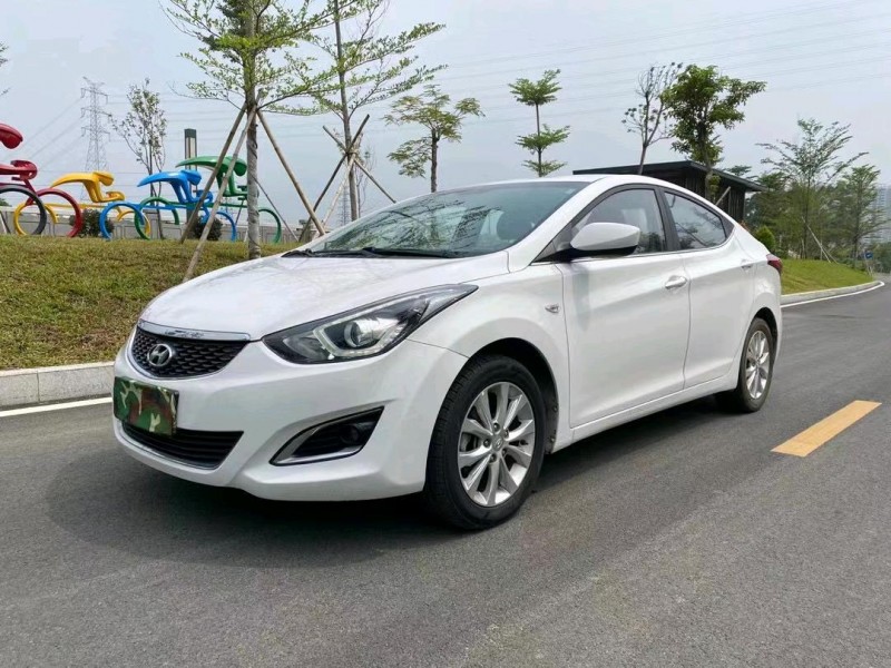 东莞17年现代朗动3