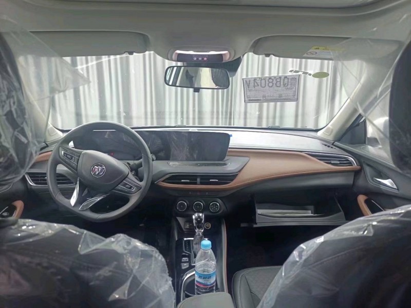 枣庄22年别克威朗3