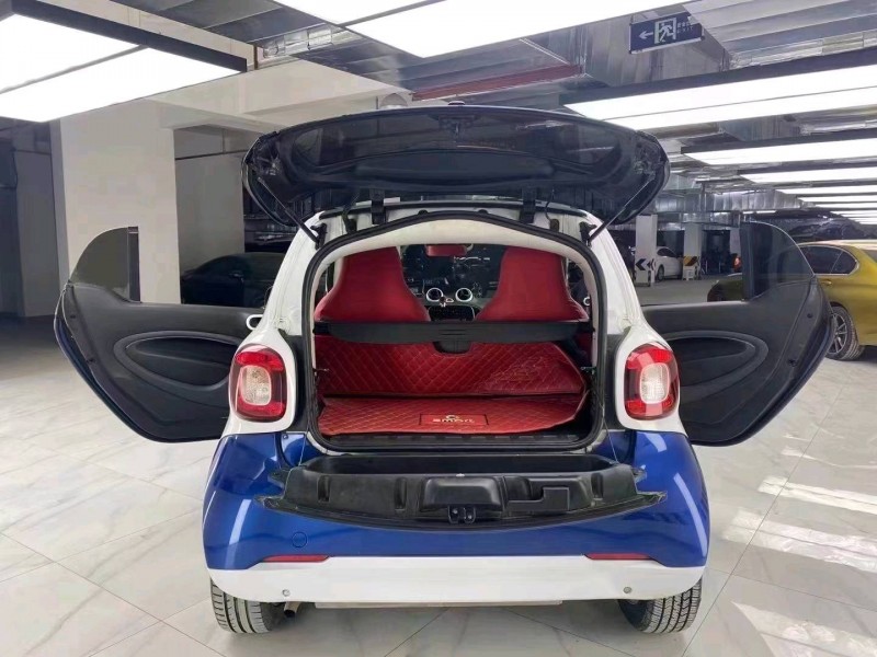 成都18年奔驰smart3