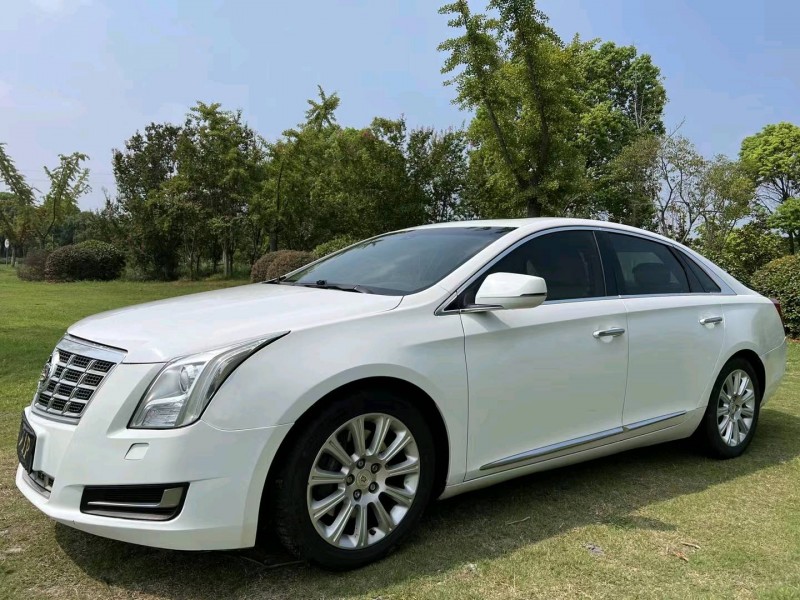 泰州15年凯迪拉克XTS8