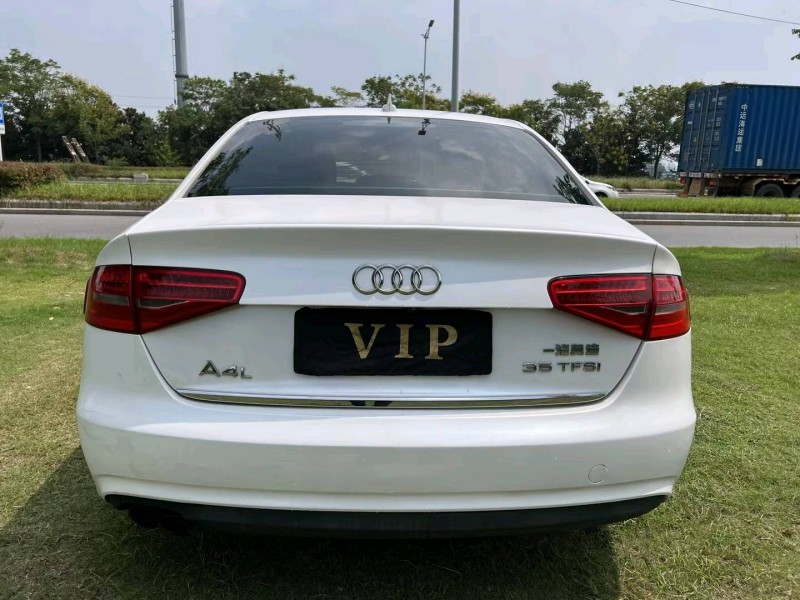 泰州14年奥迪A4L9