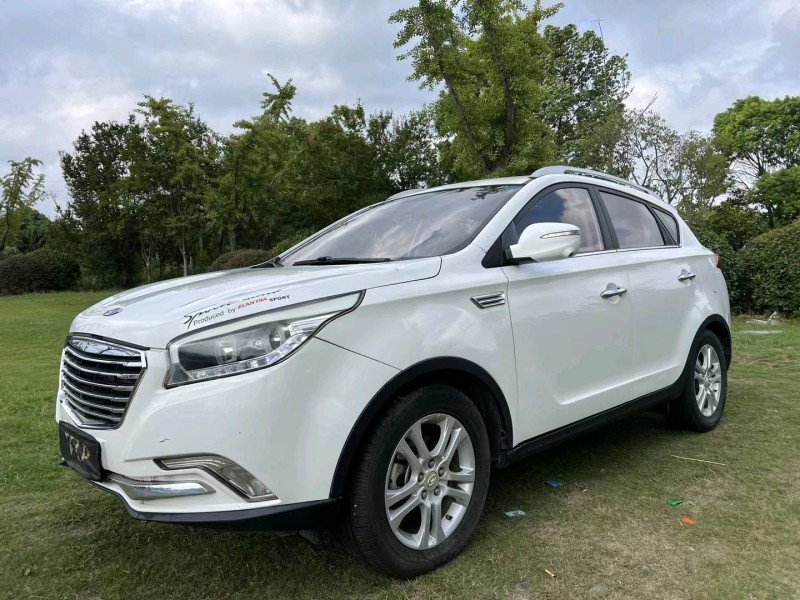 泰州18年现代圣达菲2