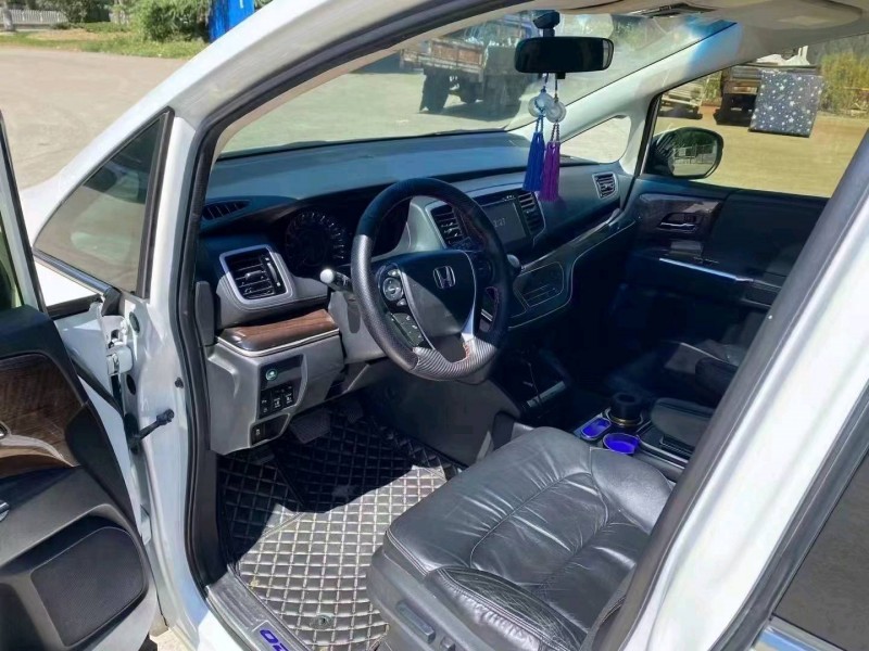 枣庄15年本田奥德赛6