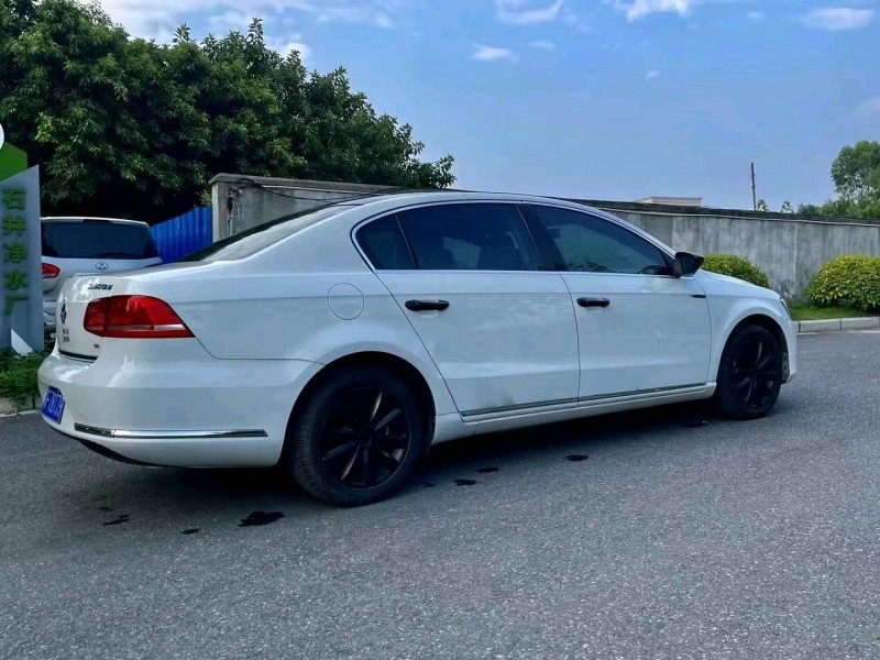 泰州13年大众迈腾4