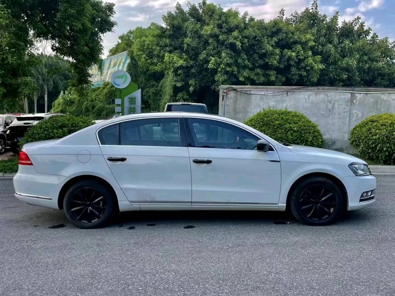 泰州13年大众迈腾5