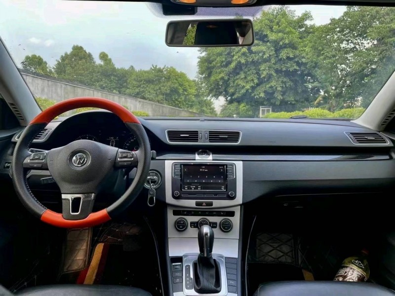 泰州13年大众迈腾8