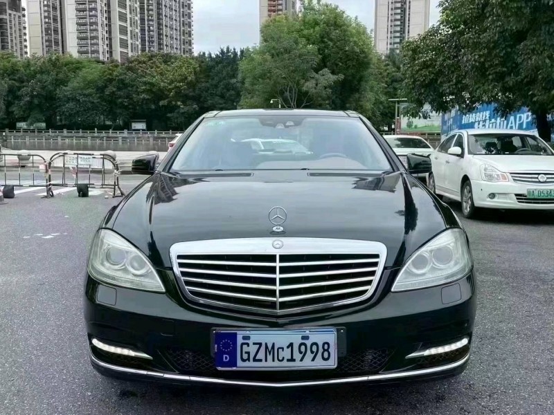 广州11年奔驰S1