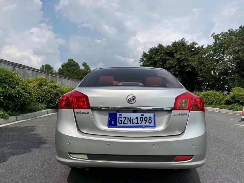 广州15年别克凯越3