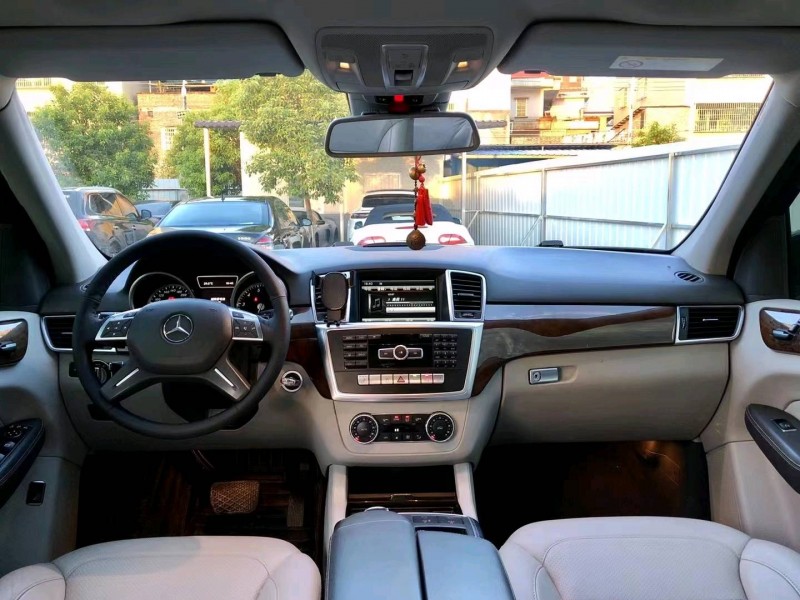 广州15年奔驰ML8