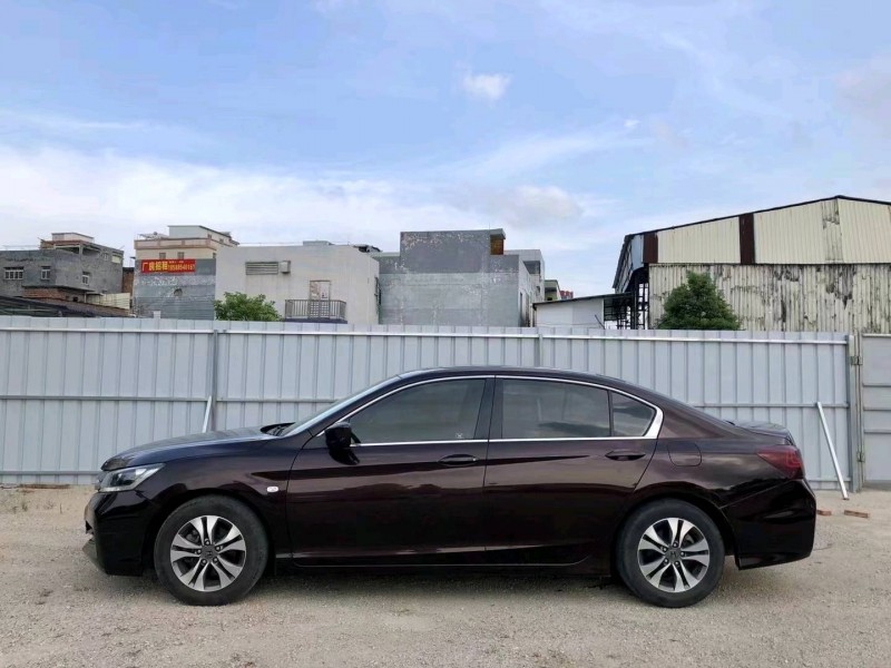 广州14年本田雅阁7