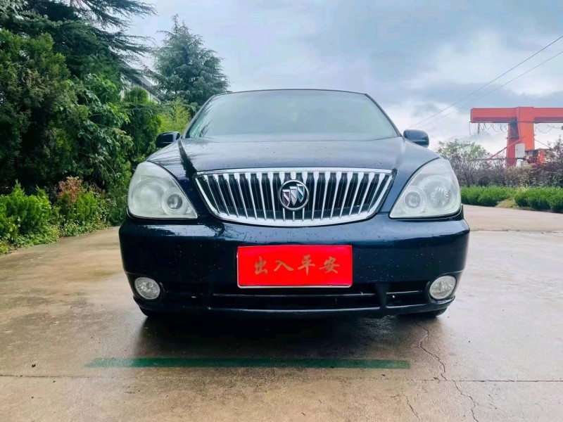 枣庄12年别克GL81