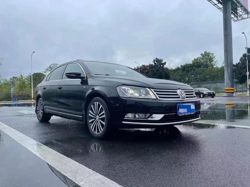 重慶14年大眾邁騰6
