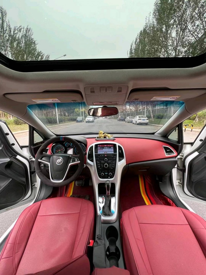 沈阳11年别克英朗4