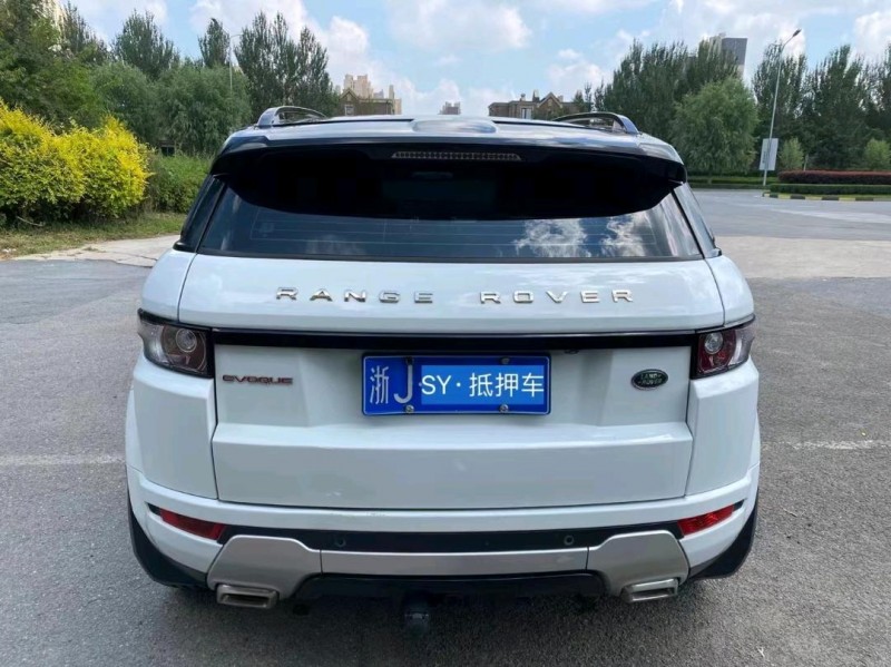 沈阳14年路虎极光6