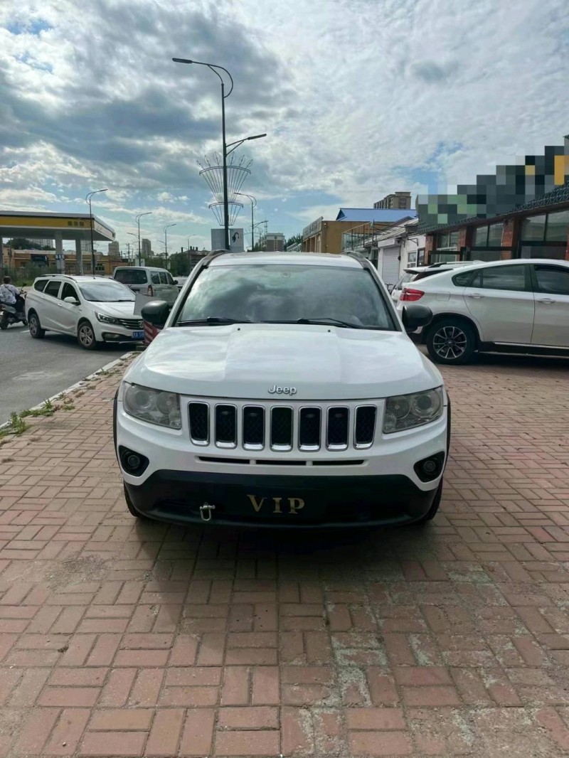 沈陽13年Jeep指南者7