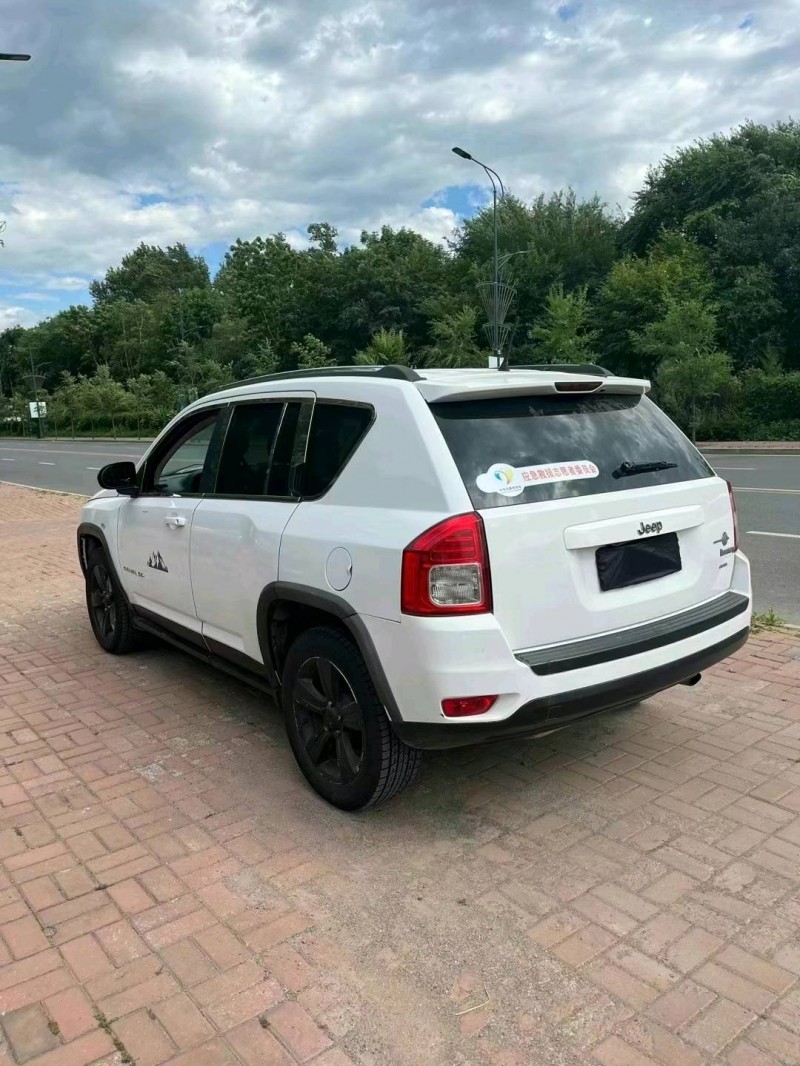 沈陽13年Jeep指南者3