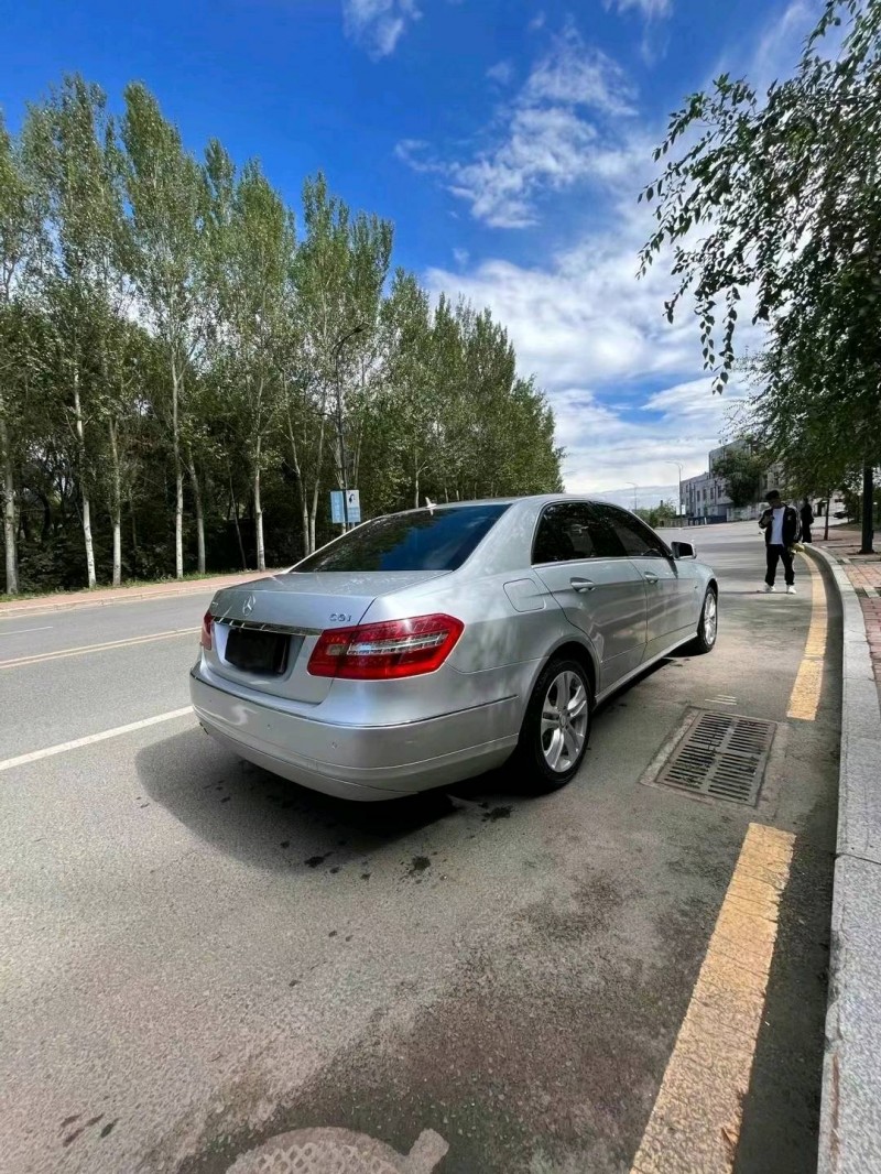 沈阳10年奔驰E3