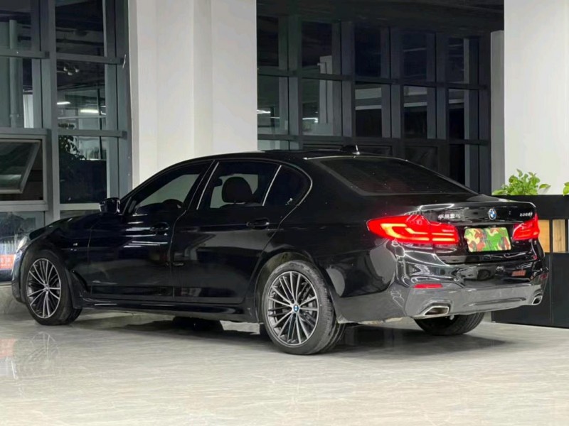 东莞19年宝马5系3