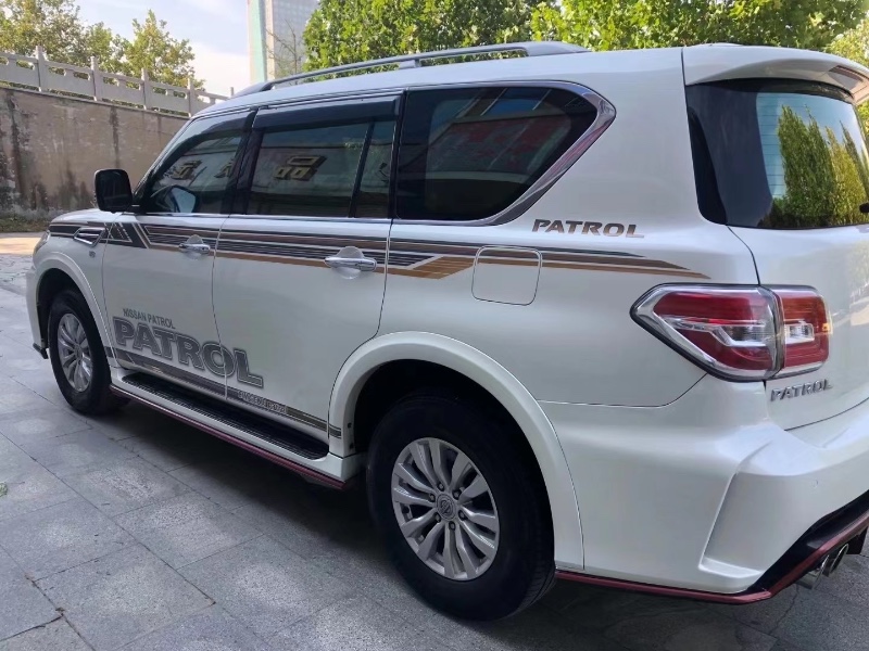 潍坊18年日产途乐3