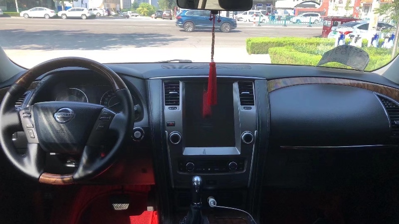 潍坊18年日产途乐7