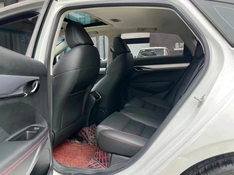 东莞20年吉利缤瑞6