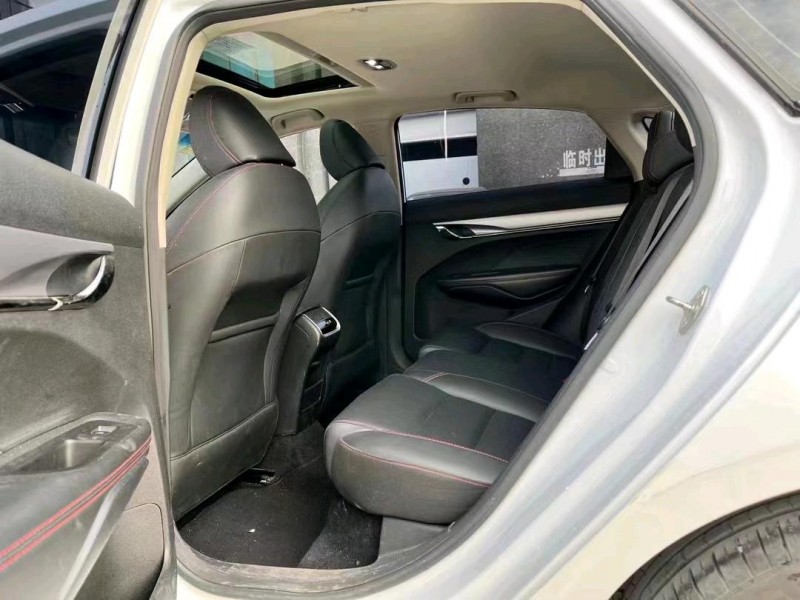 东莞20年吉利缤瑞6