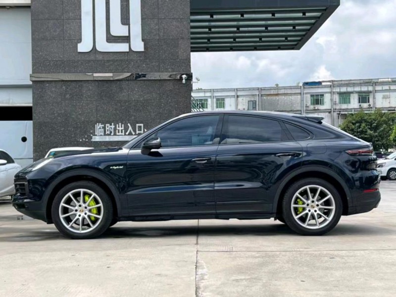 东莞21年保时捷卡宴6