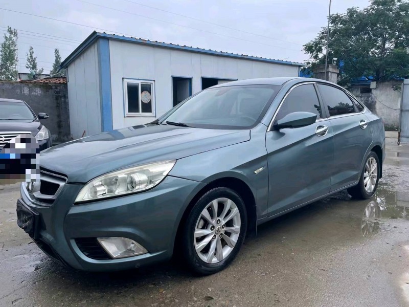 济宁15年北汽绅宝D503