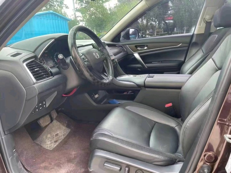 济南17年本田冠道5