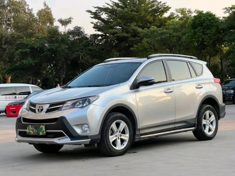 东莞15年丰田RAV42
