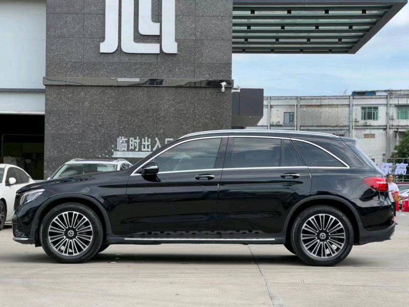 东莞19年奔驰GLC6