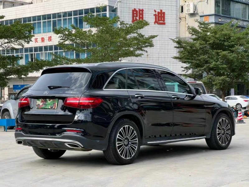 东莞19年奔驰GLC2