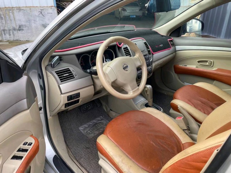 济宁14年日产轩逸4