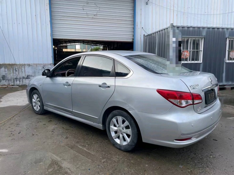 济宁14年日产轩逸3