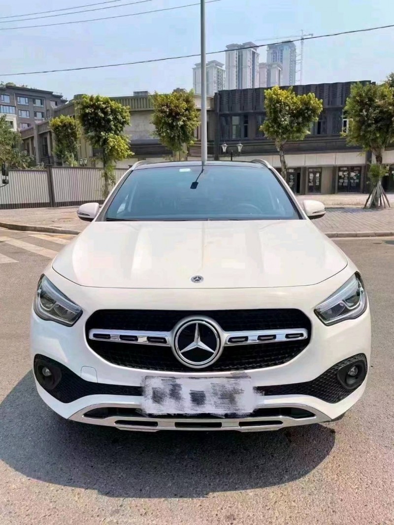 重庆21年奔驰GLA1