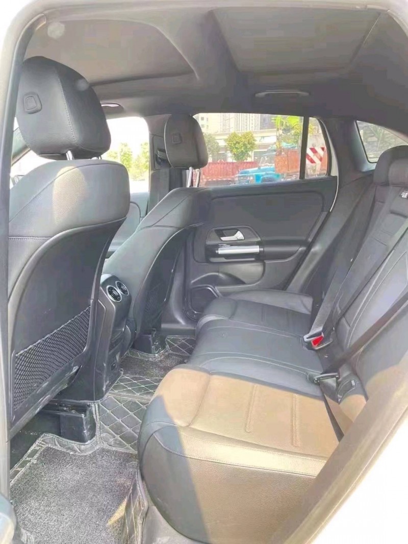 重庆21年奔驰GLA3