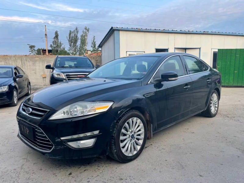 济宁12年福特蒙迪欧-致胜3