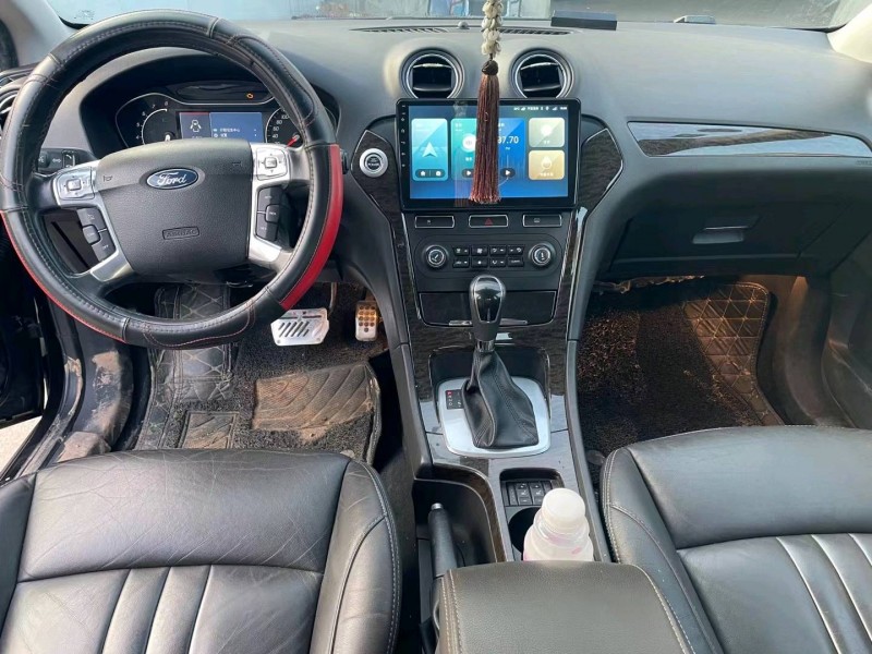 济宁12年福特蒙迪欧-致胜4