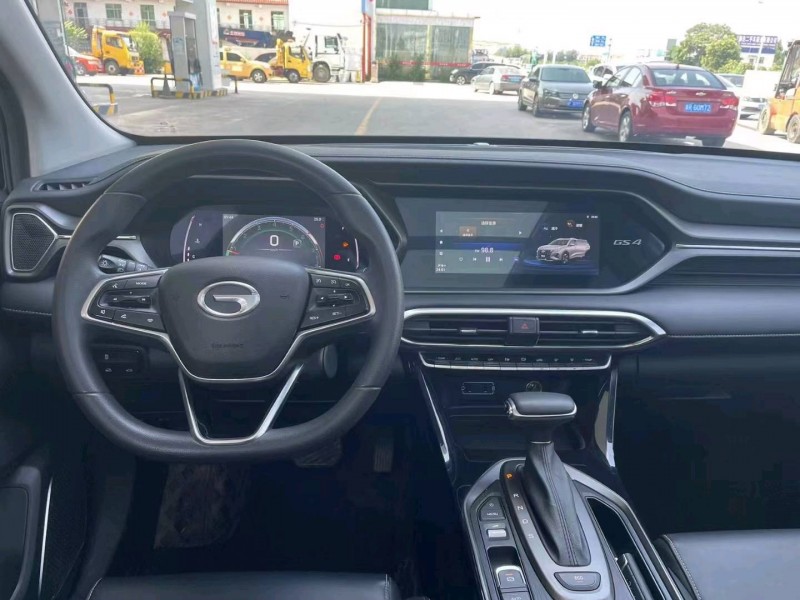 保定20年传祺GS47