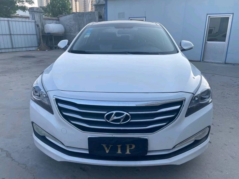 济宁17年现代名图1